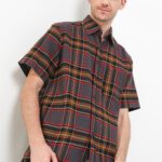 Kemeja Lengan Pendek Pierre Cardin Commander Check - Smart Casual Look